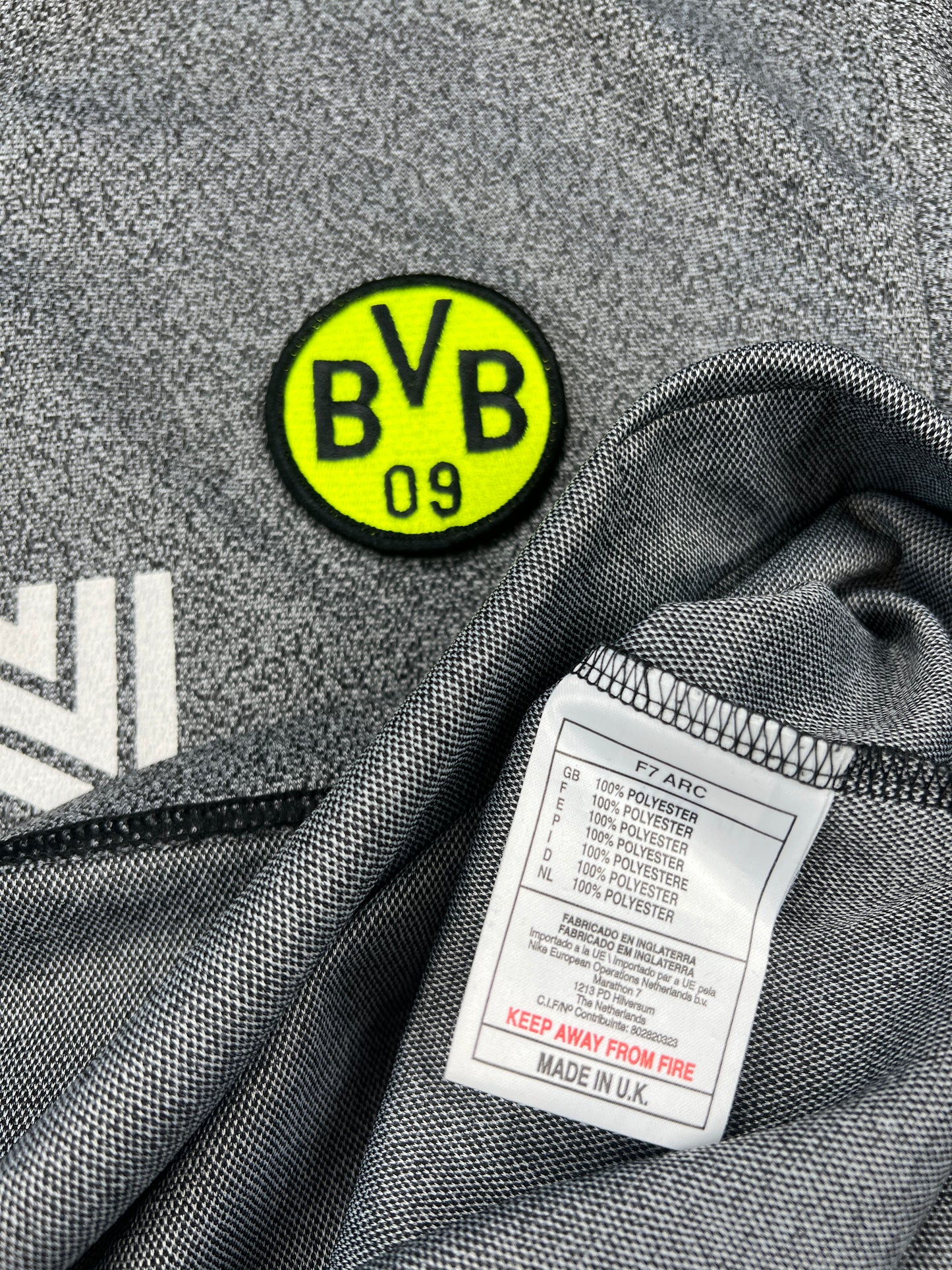 Borussia Dortmund 1997-98 Auswärts Trikot M nike BVB