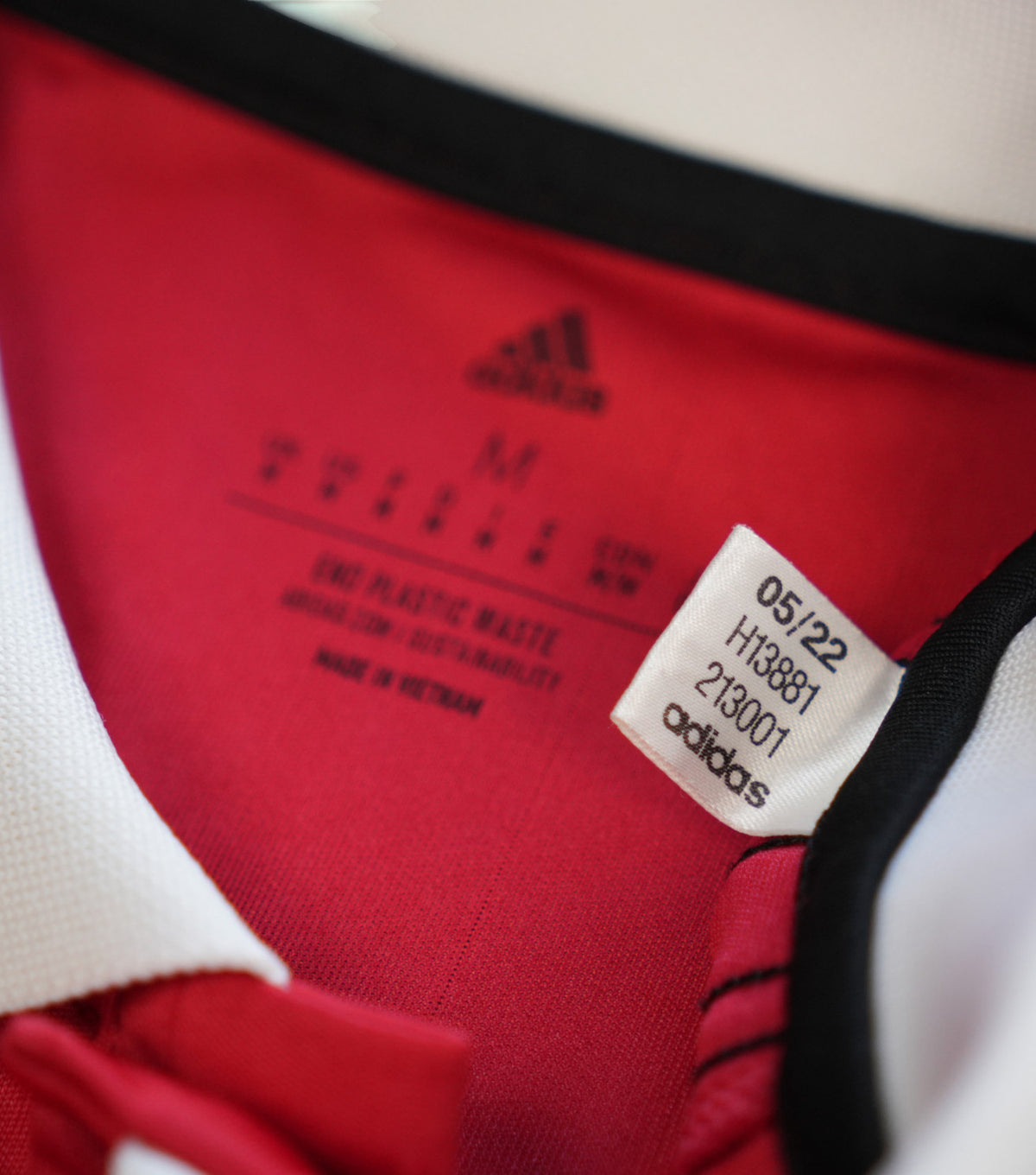 Manchester United 2022-23 "Cristiano Ronaldo" Heim Trikot (M) adidas