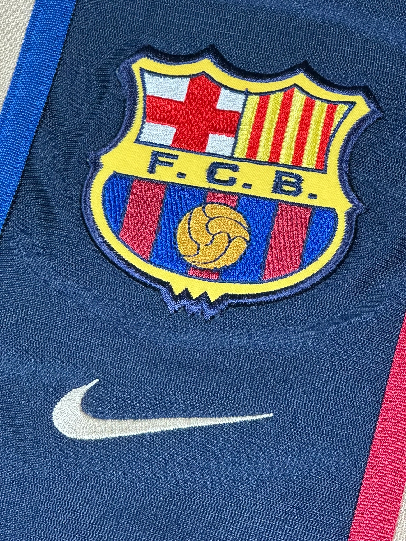 [SPIELVORBEREITET/GETRAGEN] FC Barcelona 2001-03 "Luis Enrique" Auswärts Trikot L nike