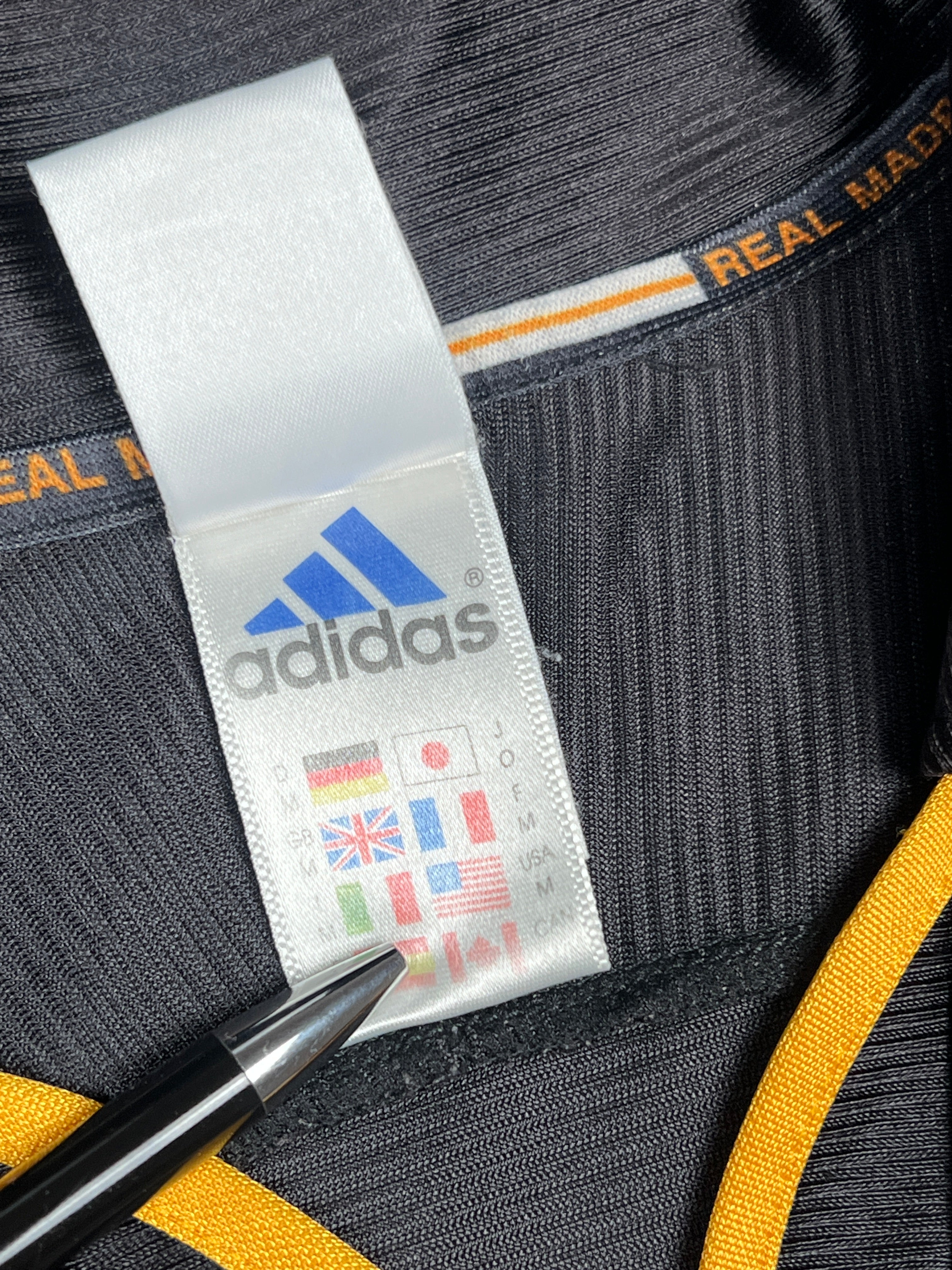 Real Madrid 1999-01 Auswärts Trikot (M) adidas