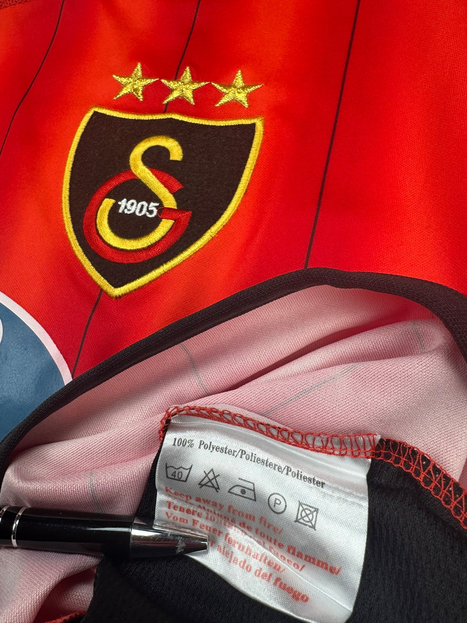 Galatasaray 2003-04 "Ayhan" Drittes Trikot M umbro