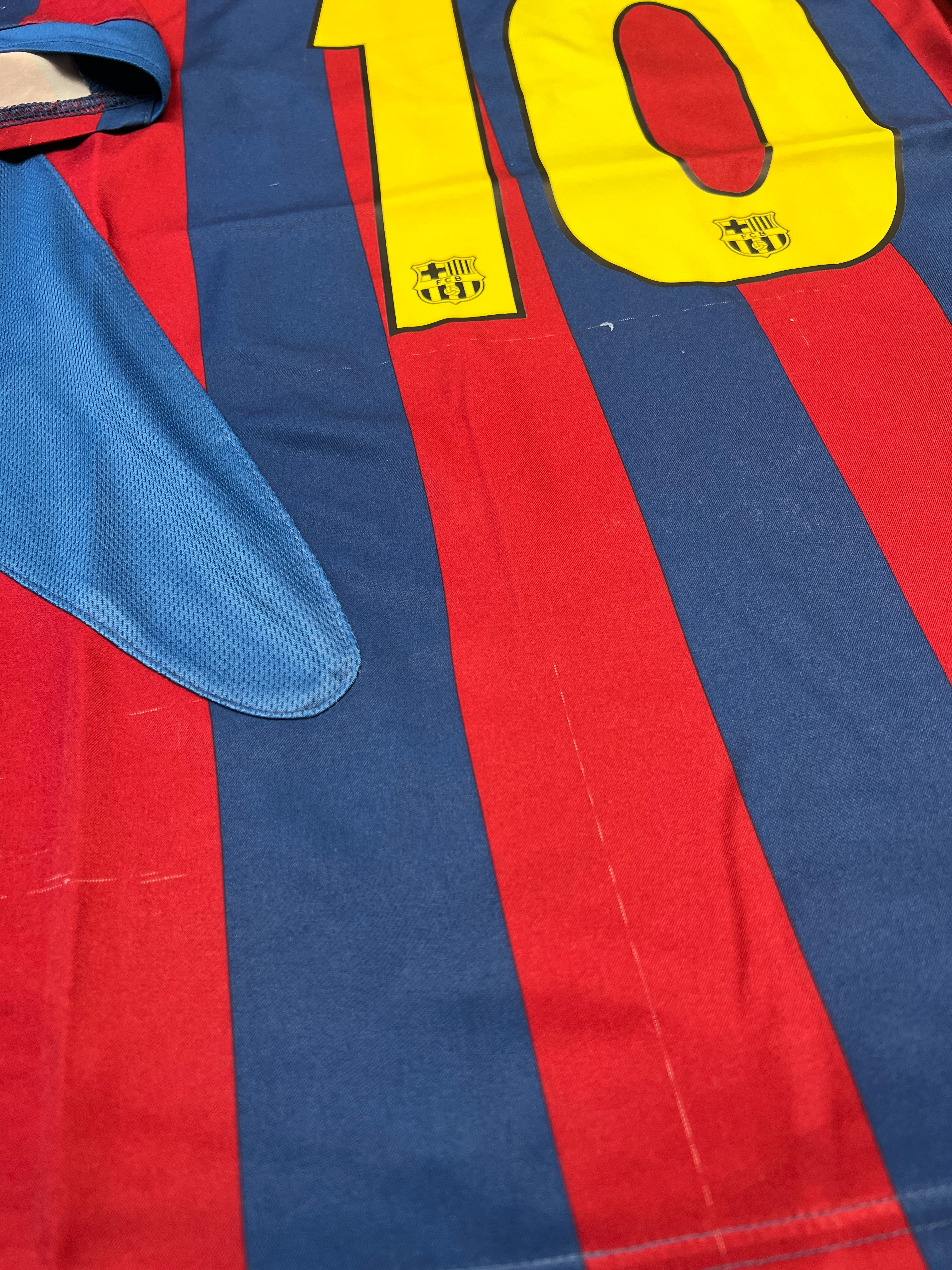 Barcelona 2005-06 "Ronaldinho" Heim Trikot (M) nike