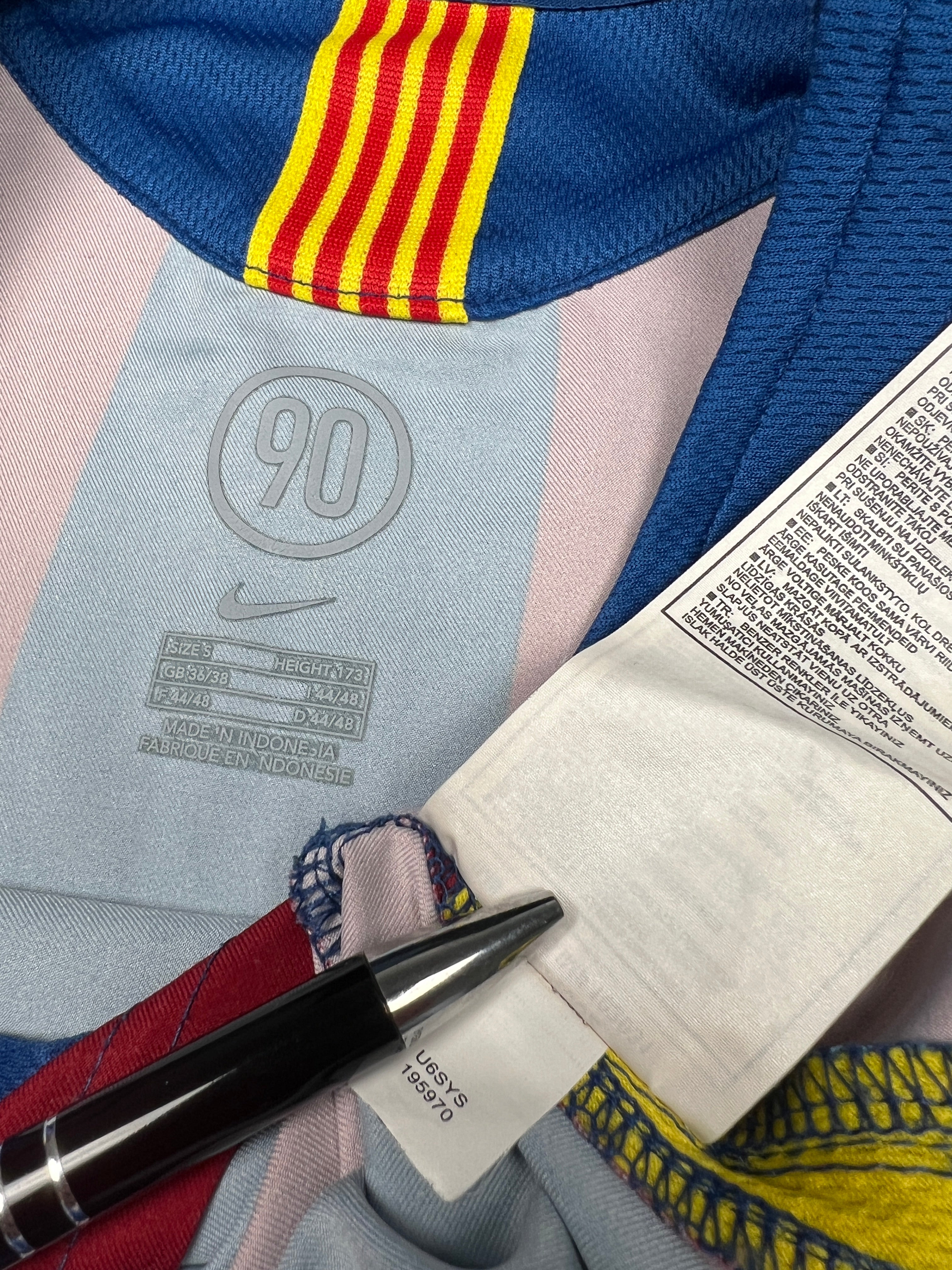 Barcelona 2005-06 "Ronaldinho" Heim Trikot (S) nike