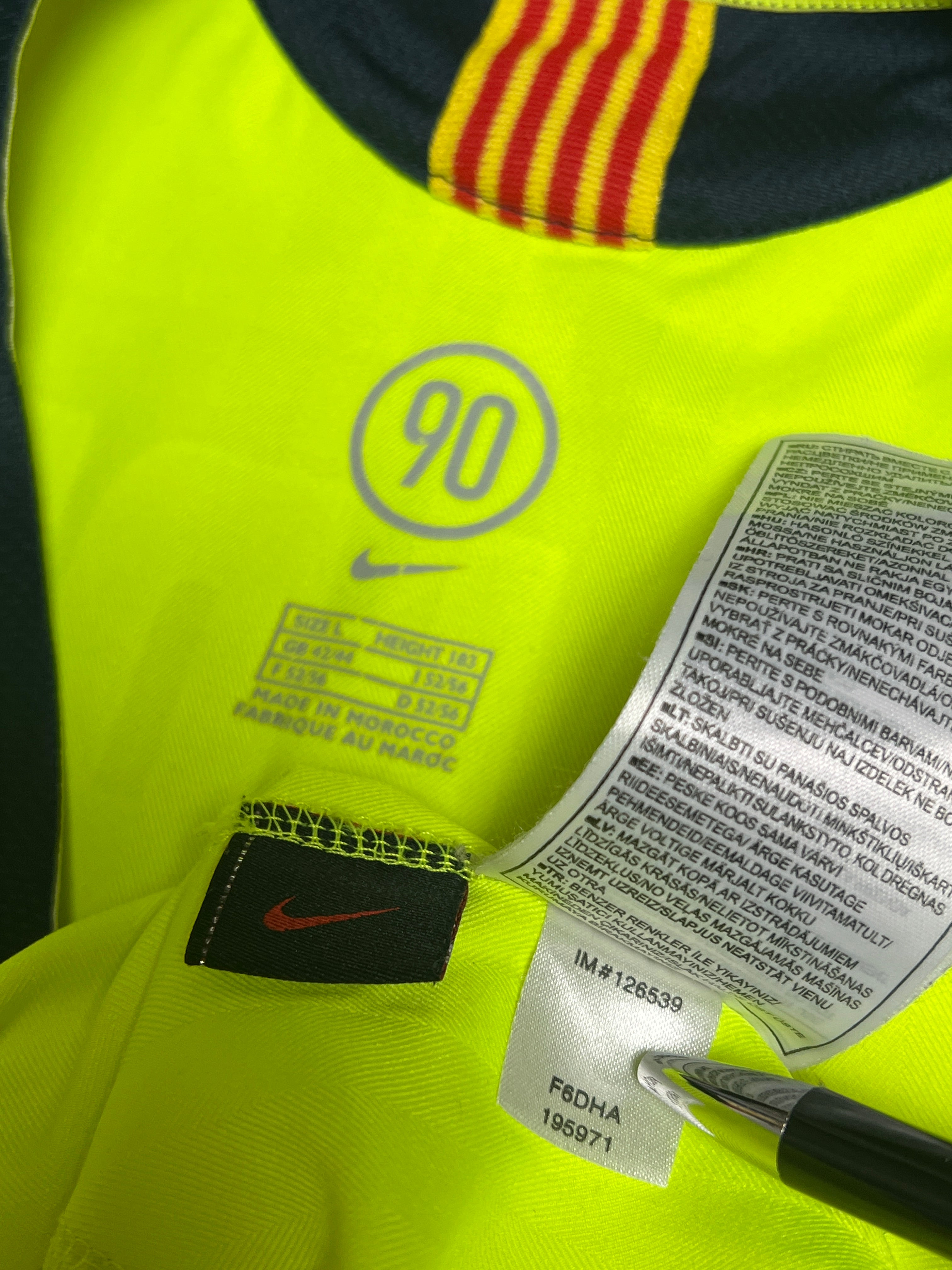 Barcelona 2005-06 "Ronaldinho" Auswärts Trikot (L) nike