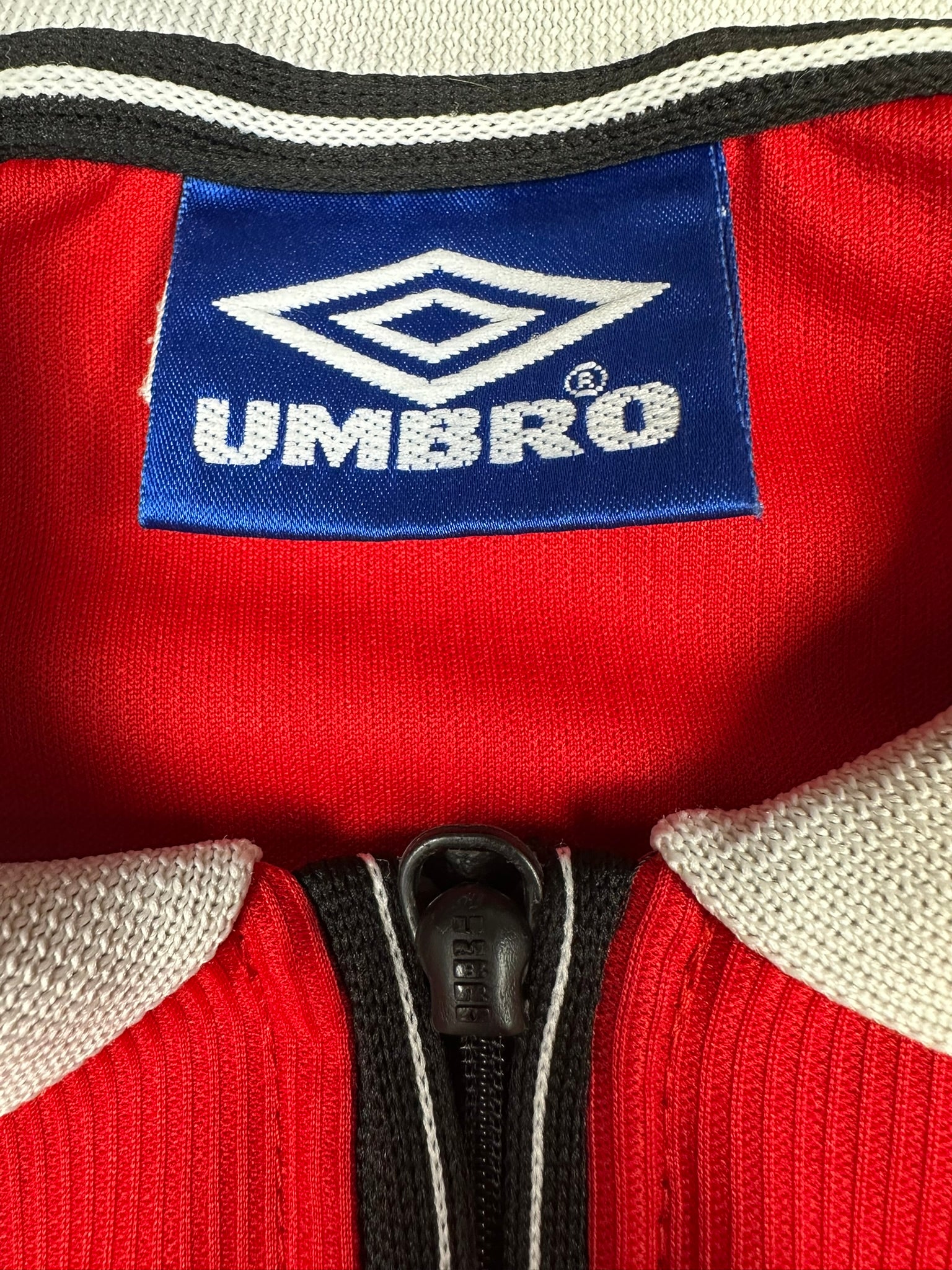 Manchester United 1998-00 Heim Trikot L umbro