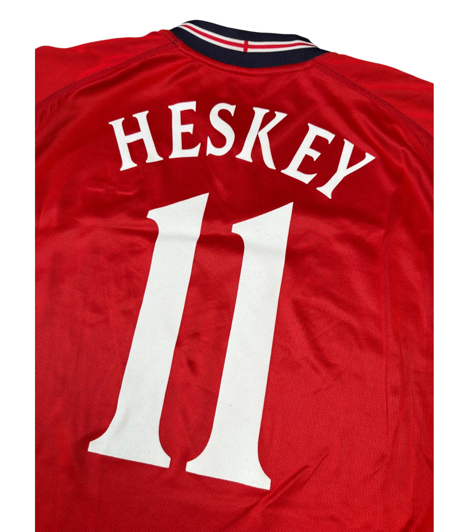 England 2002-04 "Heskey" Auswärts Trikot umbro