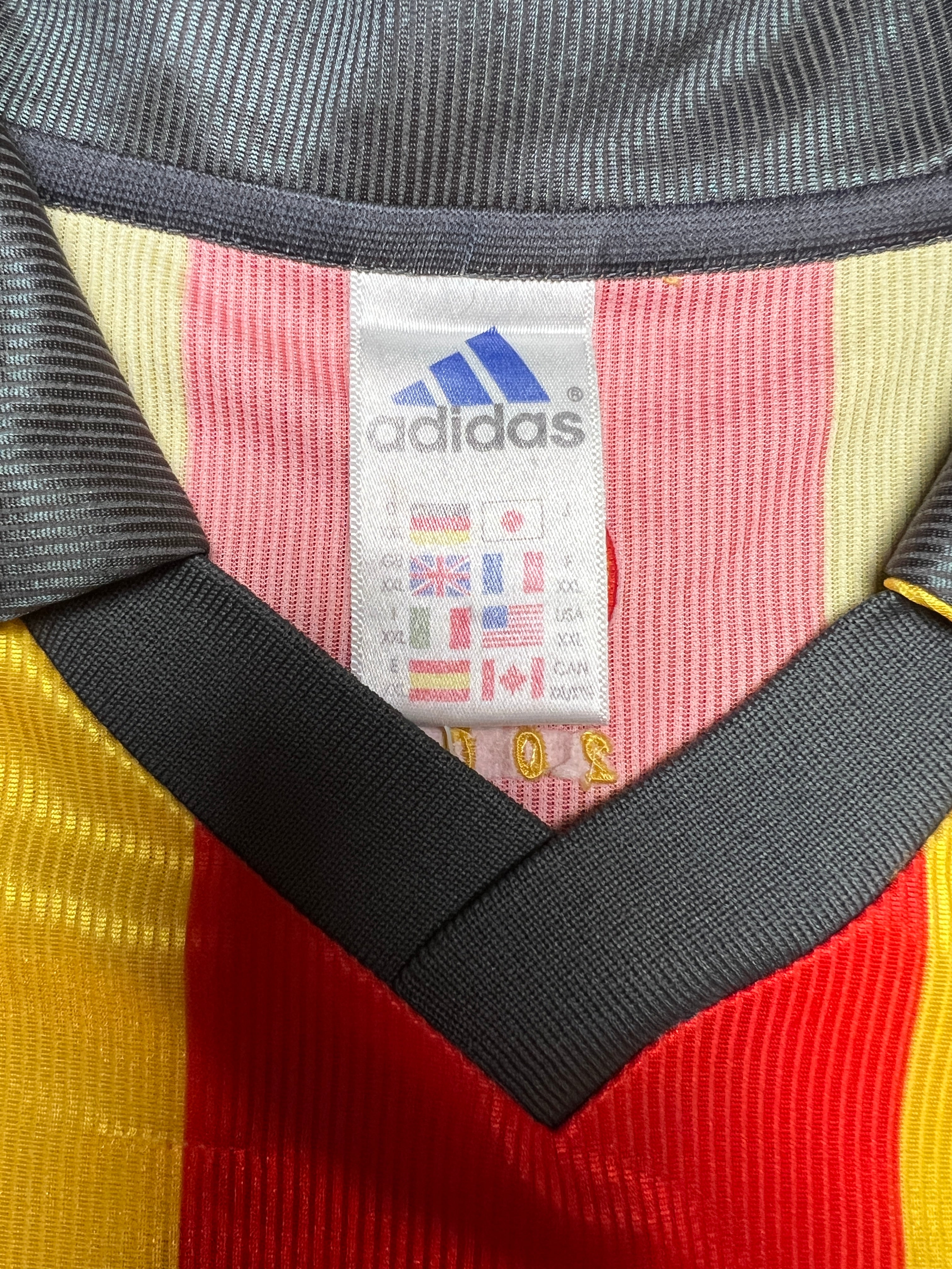 Galatasaray 1999-00 Heim Trikot (XXL) adidas