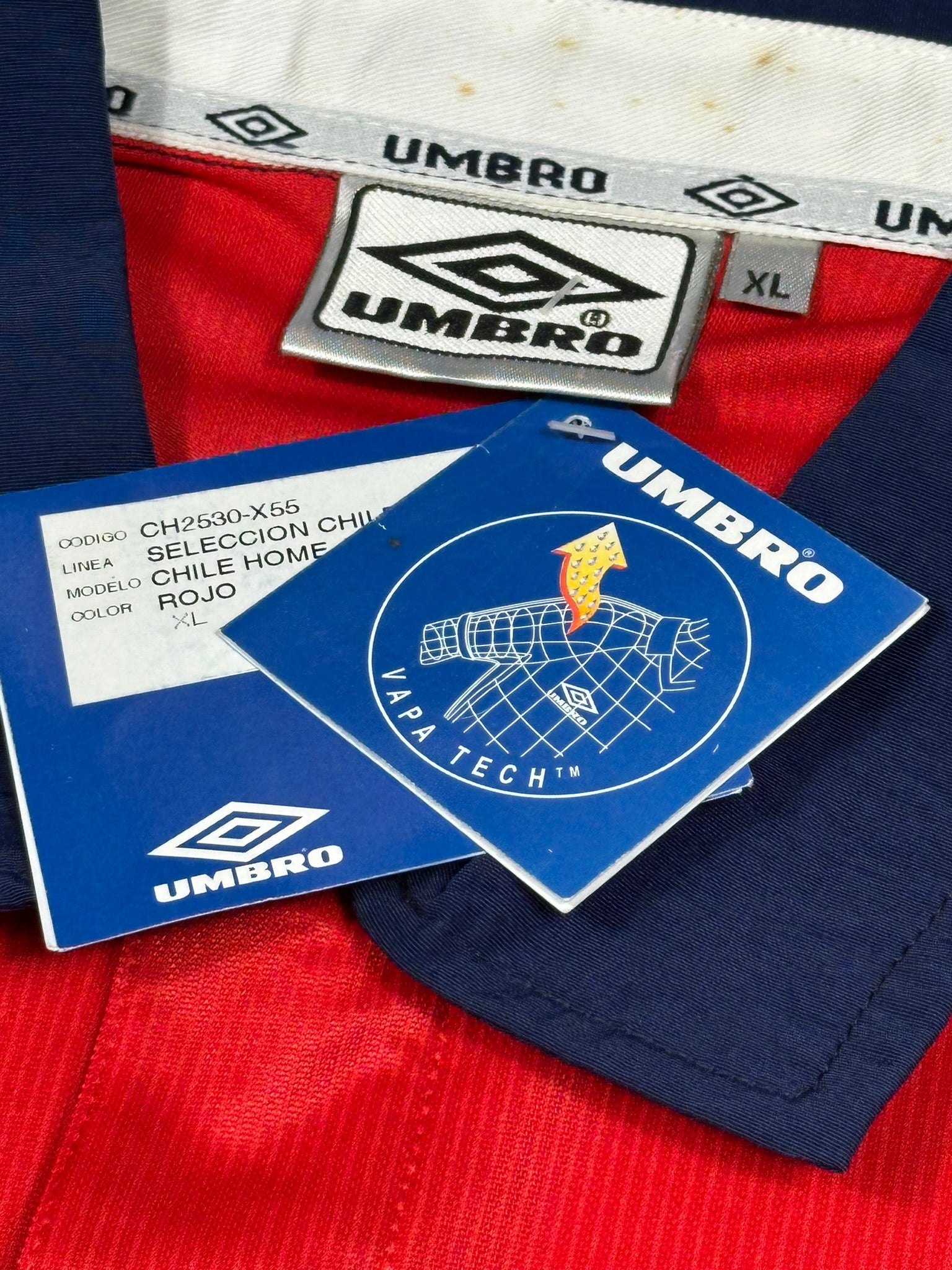 Chile 2000 Heim Trikot XL umbro