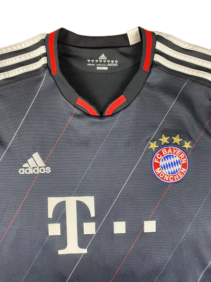 Bayern München 2010-11 "Müller" Drittes Trikot L adidas